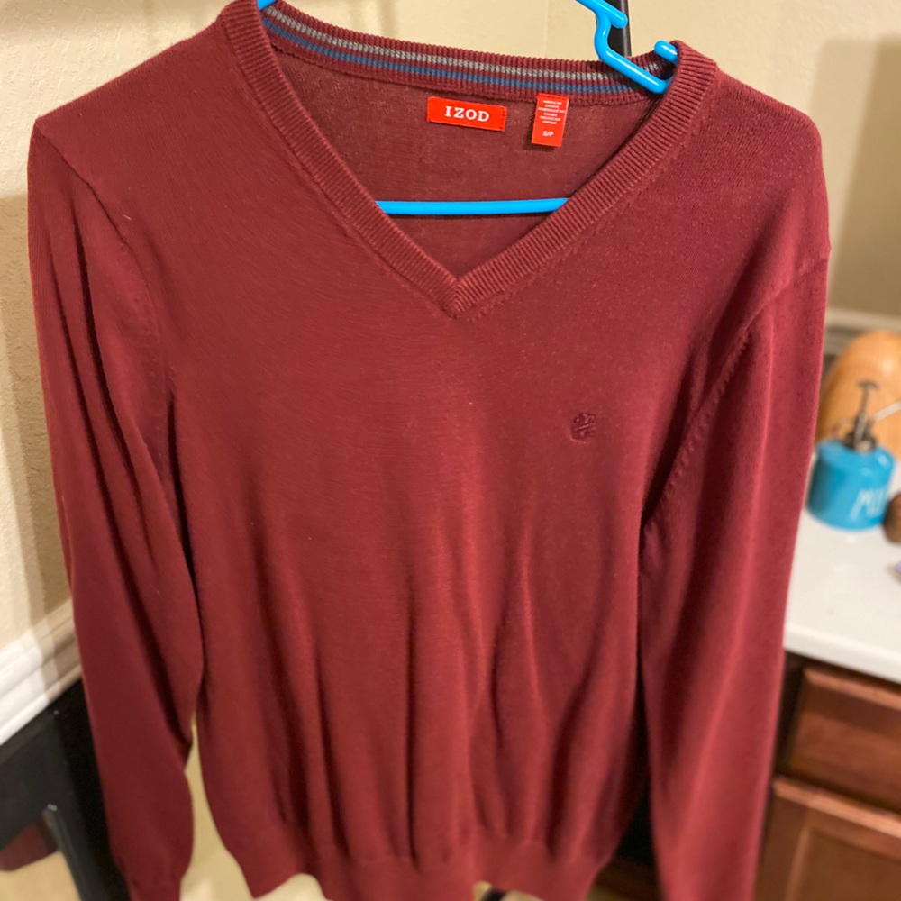 izod sweater